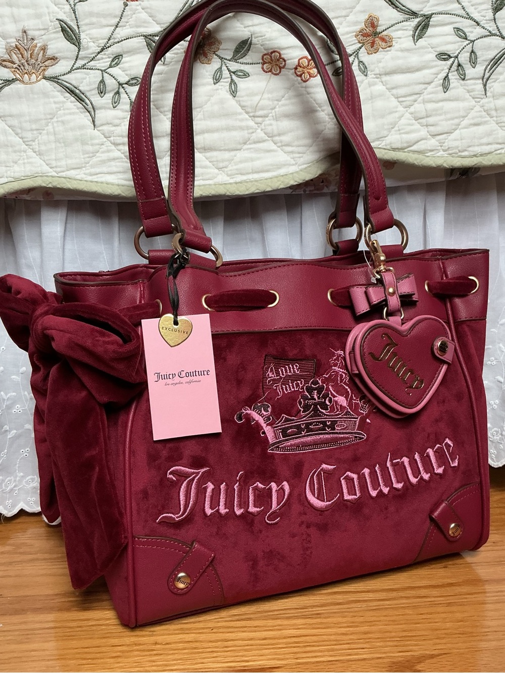 Juicy Couture daydreamer bag